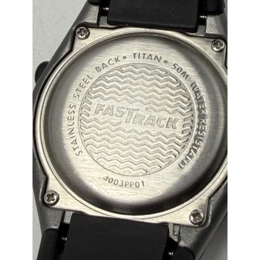 Fastrack By Titan 4003PP01 New Battery‎ Mens Digital Watch 38MM 8